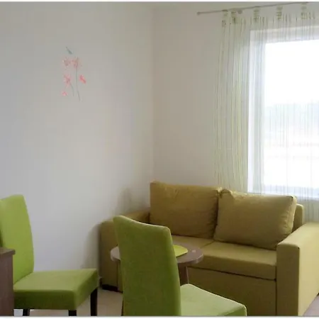 Aura Mare Homestay